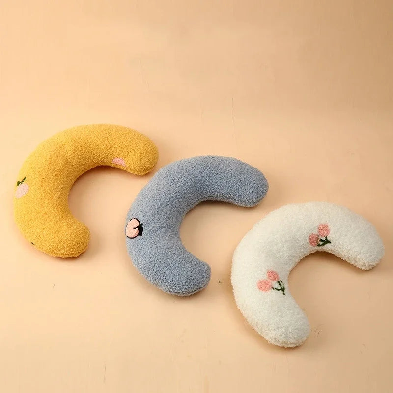 Pet Little Pillow Neck Protector Deep Sleep Fashion Puppy Kitten U-Shaped Pillow Dog Cat Headrest Sleeping Pillow Pet Supplies